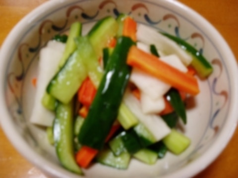 簡単！三色野菜の甘酢漬け